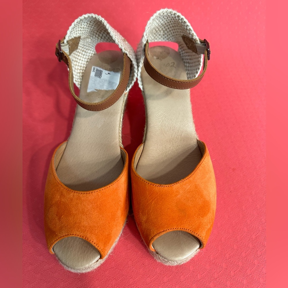 Espadrilles - Picture 3 of 7